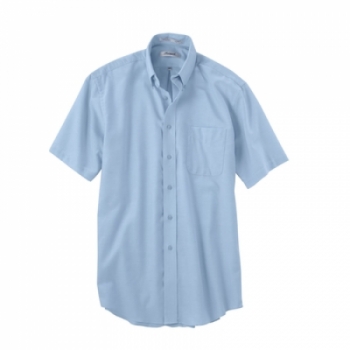 Forsyth Men's Oxford Wrinkle Resistant Short Sleeve Sport Shirt