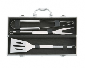 BBQ SET IN ALUMINUM CASE